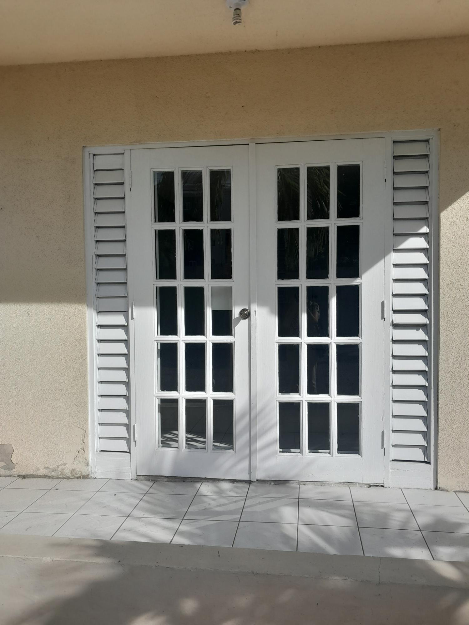 Seventh image of 312-6 Surbiton Road in Kingston 10, St. Andrew, Jamaica - property is For Rent