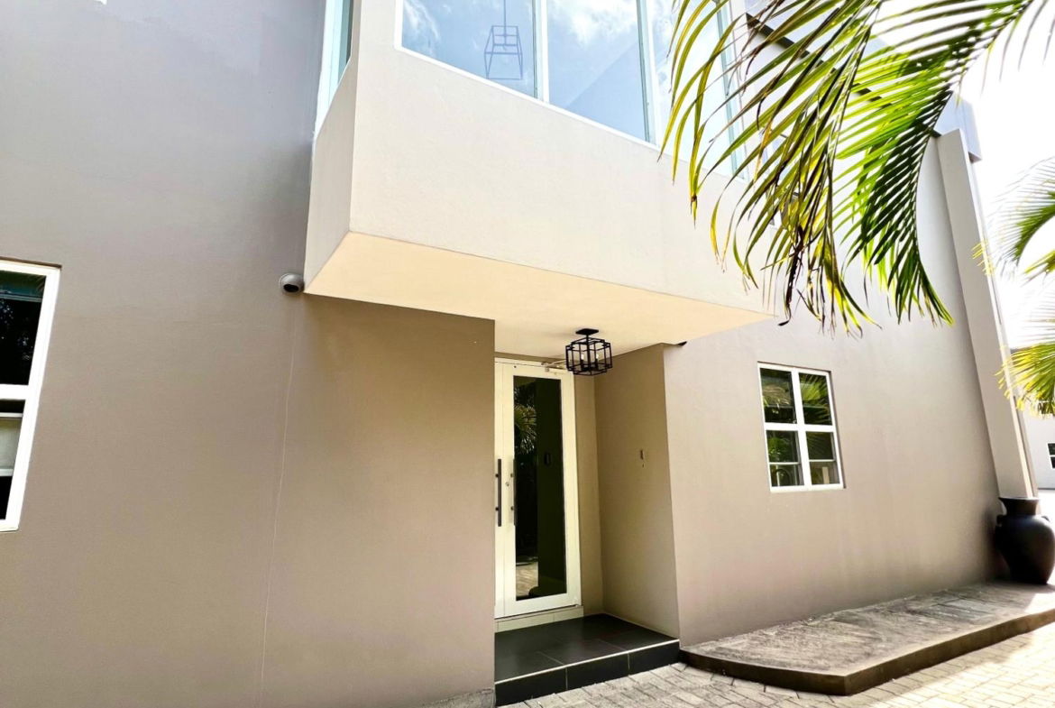 Fifth image of 8-238 Mannings Hill Road in Stony Hill P.O., St. Andrew, Jamaica - property is For Rent