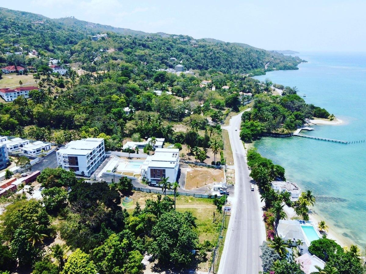 Modern-1-Bedroom-Apartment-for-Sale-in-Paradise-Bay-Reading-Montego-Bay Second image of 17- Reading Pen in Reading, St. James, Jamaica - property is For Sale