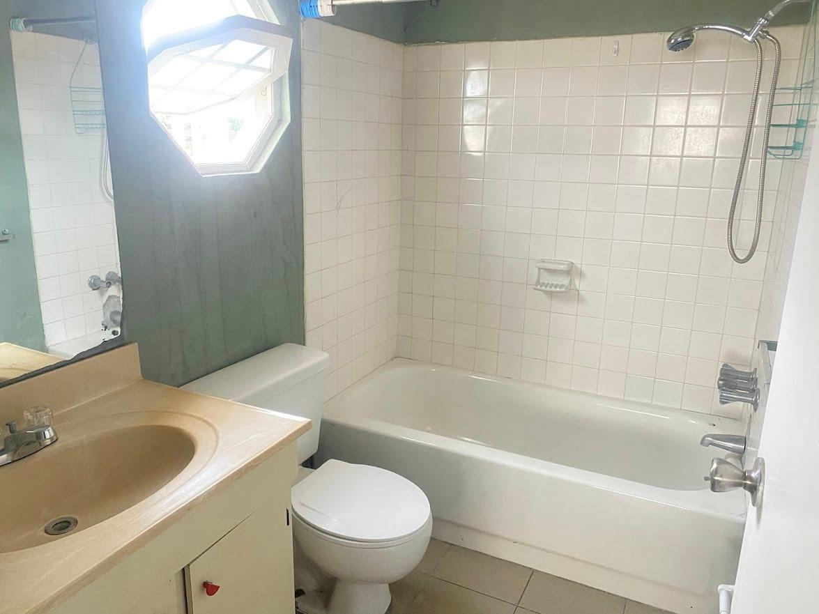 Ninth image of 508 B-114 Constant Spring Road in Kingston 8, St. Andrew, Jamaica - property is For Sale