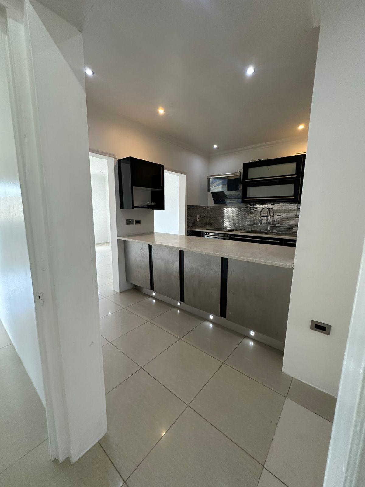 Thirteenth image of E102-15 Liguanea Avenue in Kingston 6, St. Andrew, Jamaica - property is For Rent
