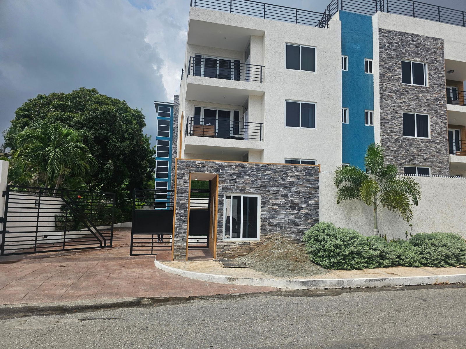 Seventeenth image of 19-56 Paddington Terrace in Kingston 6, St. Andrew, Jamaica - property is For Sale