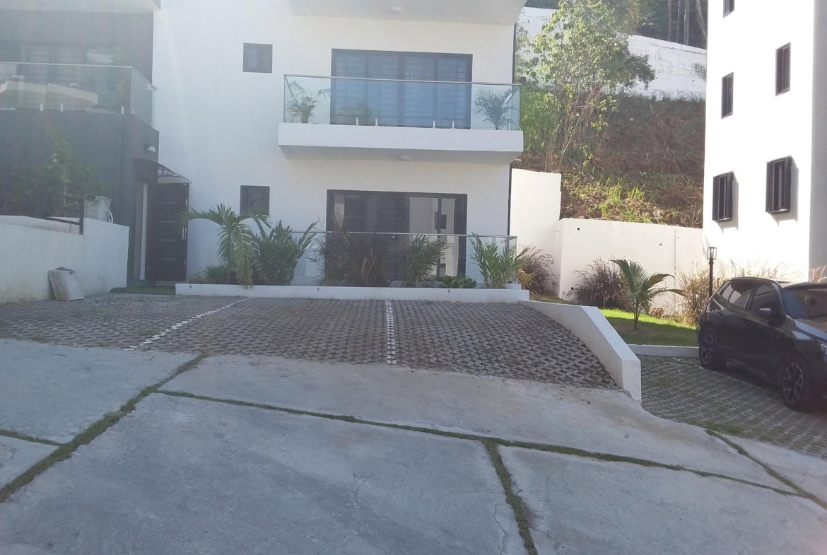 Thirteenth image of 2-11-13 Hill Road in Kingston 8, St. Andrew, Jamaica - property is For Rent