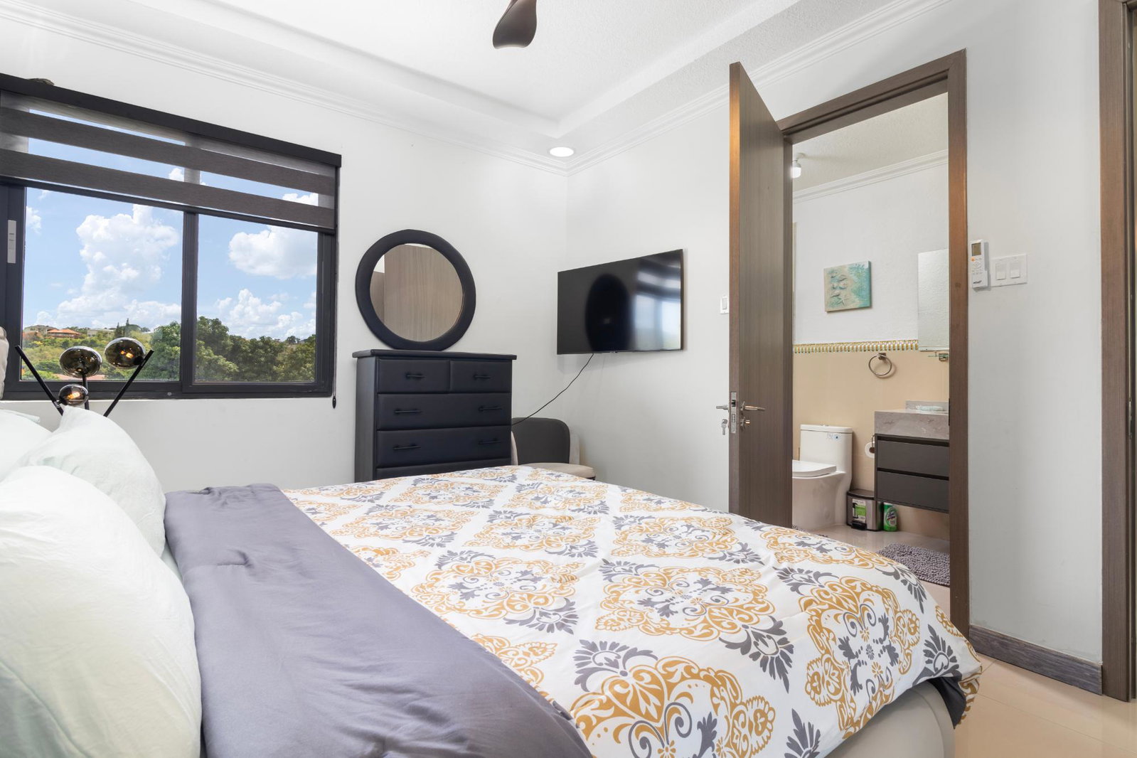 Fifteenth image of 13-6 Wellington Drive in Kingston 6, St. Andrew, Jamaica - property is For Rent