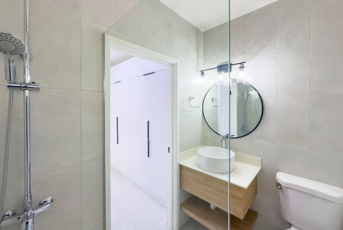 Thirteenth image of Apt 24-6 Welwyn Avenue in Kingston 6, St. Andrew, Jamaica - property is For Rent