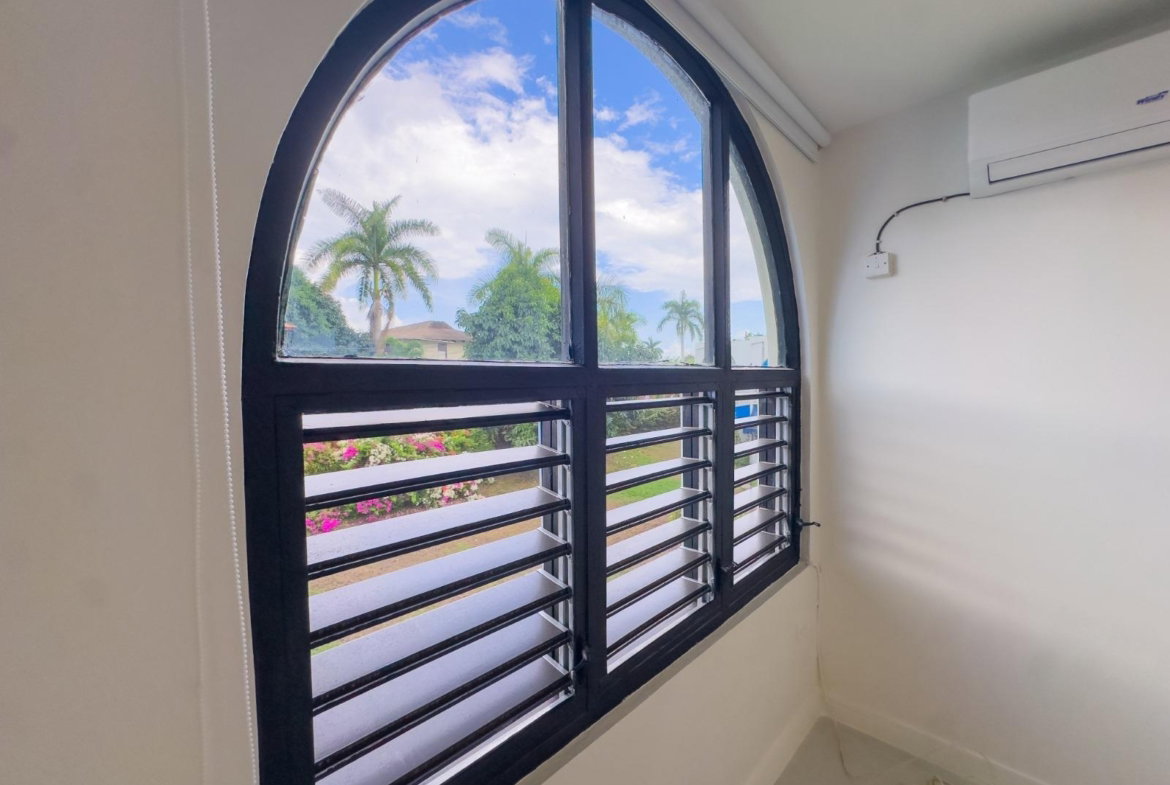 Tenth image of Apt 24-6 Welwyn Avenue in Kingston 6, St. Andrew, Jamaica - property is For Rent