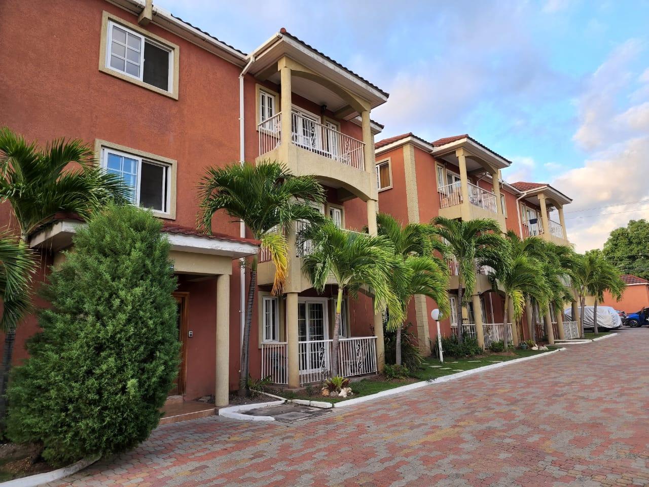 Fourteenth image of 5-9a Liguanea Avenue in Kingston 6, St. Andrew, Jamaica - property is For Rent