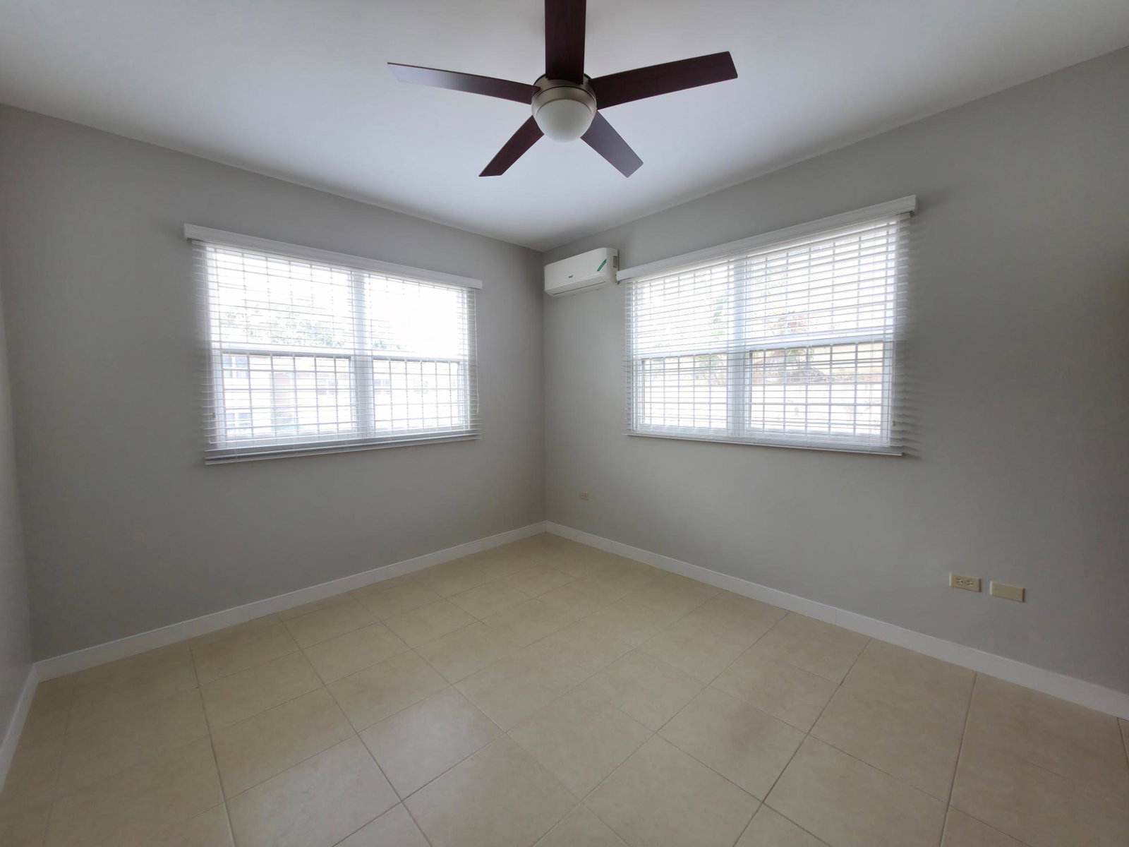 Tenth image of D38-5 Graham Heights in Kingston 8, St. Andrew, Jamaica - property is For Rent