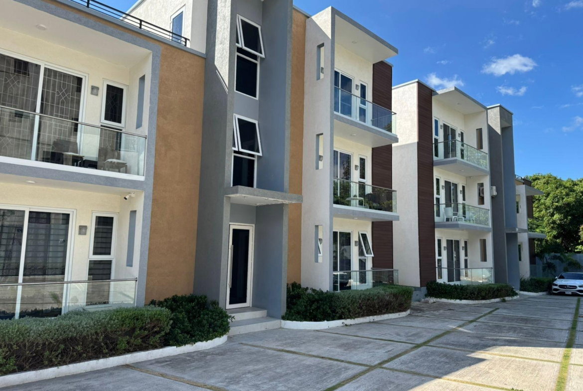 Thirteenth image of 7-74 Havendale Drive, Kingston in Kingston 19, St. Andrew, Jamaica - property is For Rent