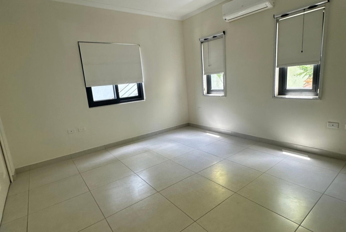 Twelfth image of 25-27 Millsborough Avenue in Kingston 6, St. Andrew, Jamaica - property is For Rent