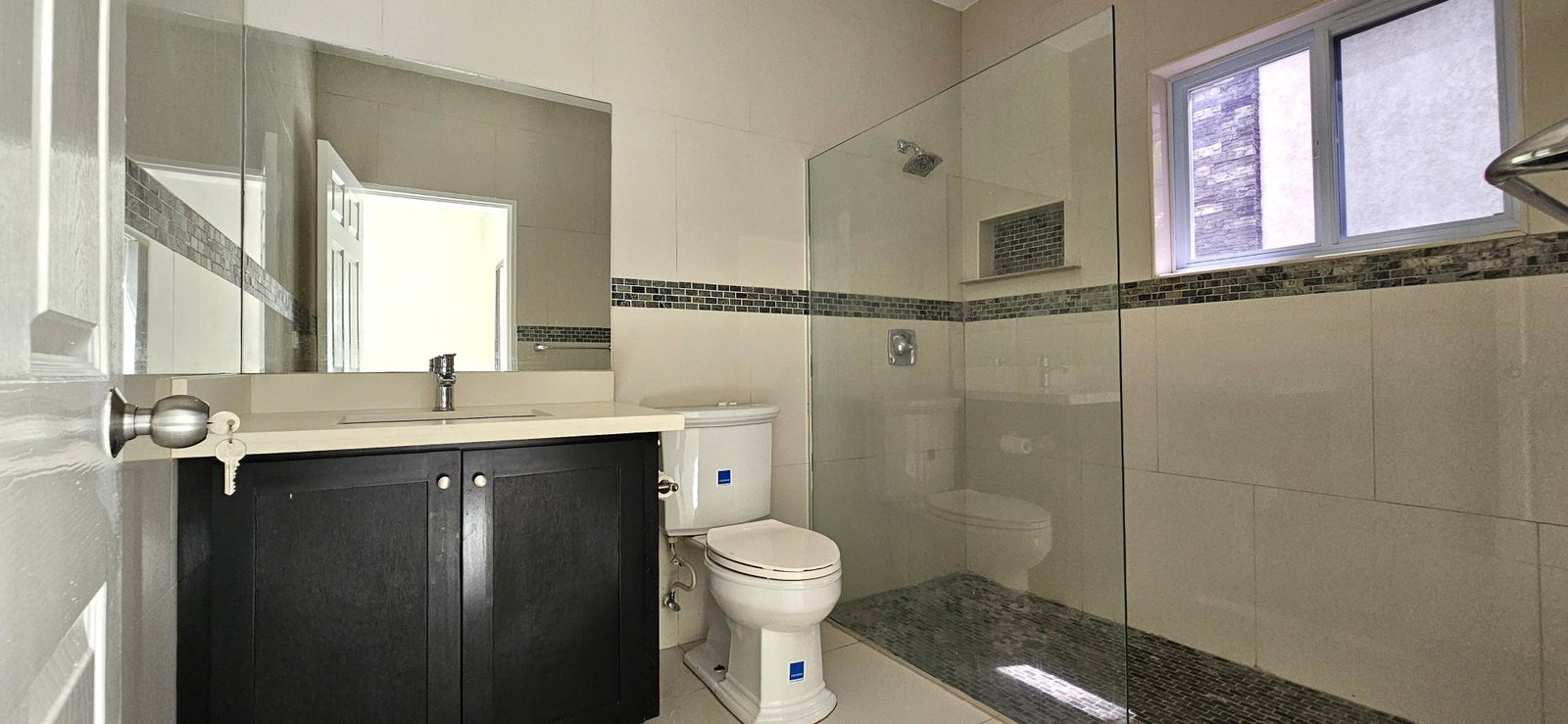 Fourteenth image of 2-16 -18 Russell Heights in Kingston 8, St. Andrew, Jamaica - property is For Rent