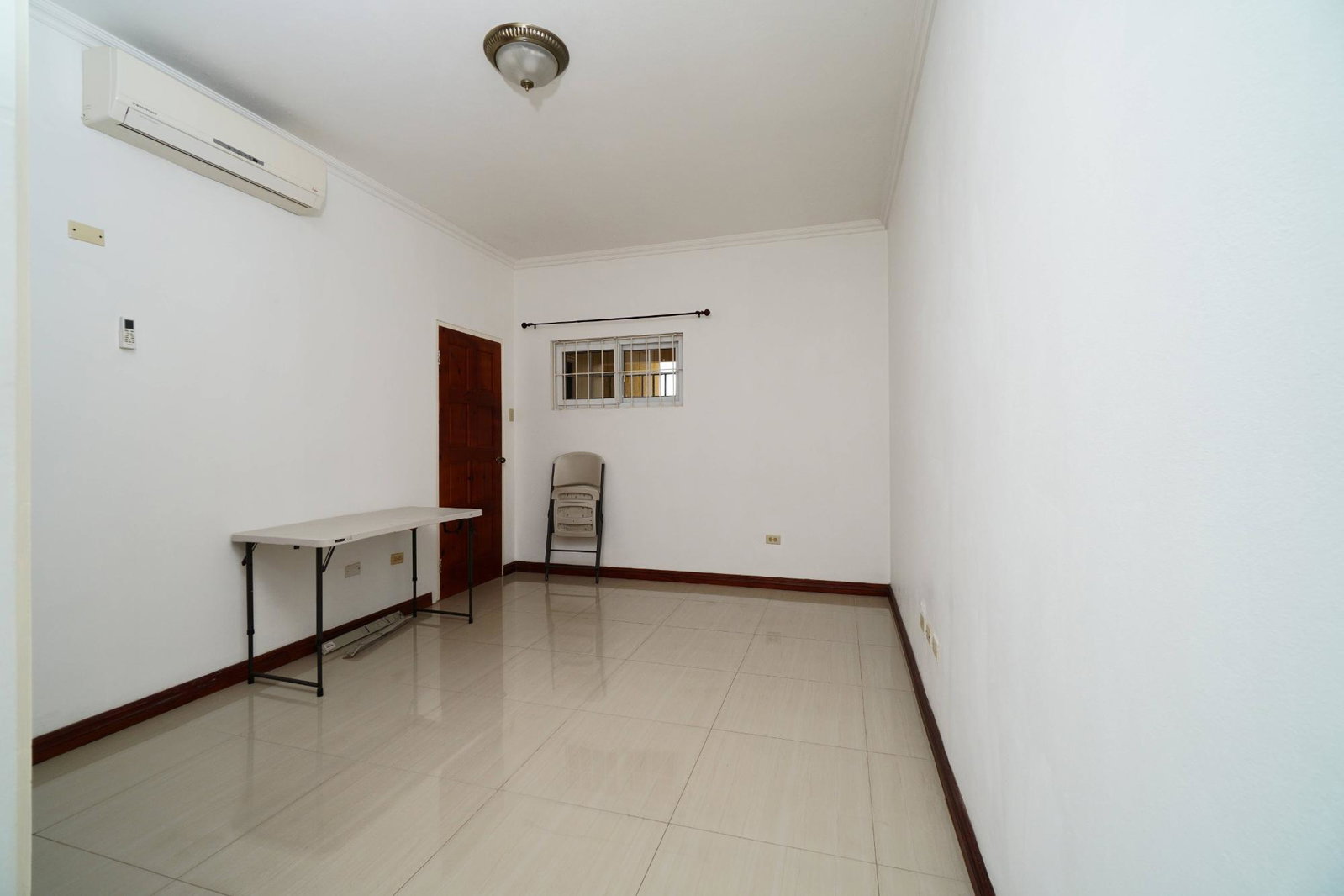 Twelfth image of 14 Washington Drive in Kingston 10, St. Andrew, Jamaica - property is For Rent