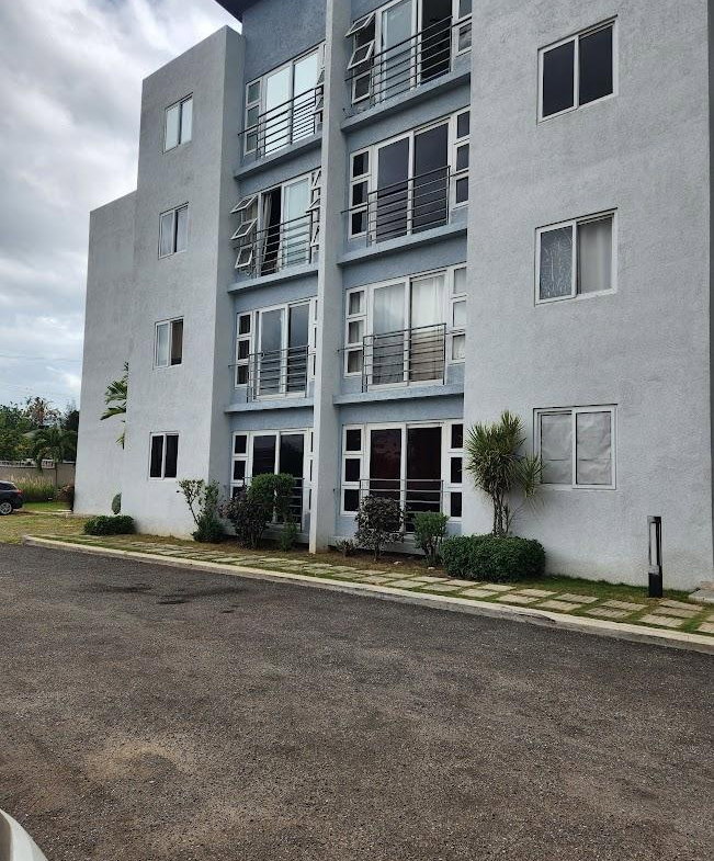Sixth image of 404-21 Sullivan Avenue in Kingston 8, St. Andrew, Jamaica - property is For Rent