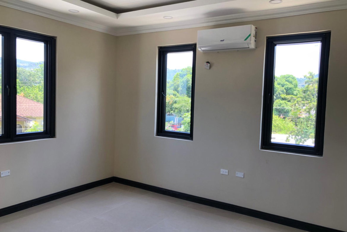 Seventh image of 9-22 Darlington Avenue in Kingston 8, St. Andrew, Jamaica - property is For Rent