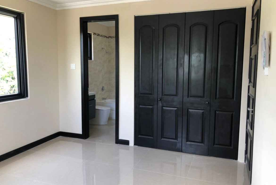 Eighth image of 9-22 Darlington Avenue in Kingston 8, St. Andrew, Jamaica - property is For Rent