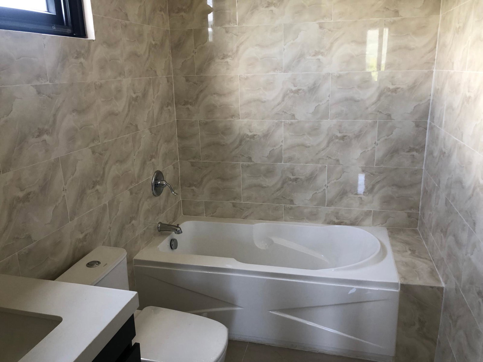 Tenth image of 9-22 Darlington Avenue in Kingston 8, St. Andrew, Jamaica - property is For Rent
