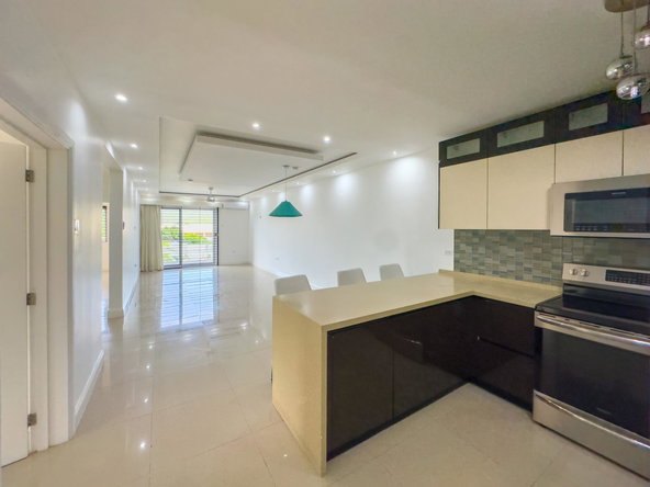 Eighteenth image of Apt 5-11 1/2 Charlemont Avenue in Kingston 6, St. Andrew, Jamaica - property is For Rent