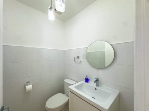 Sixth image of Apt 5-11 1/2 Charlemont Avenue in Kingston 6, St. Andrew, Jamaica - property is For Rent