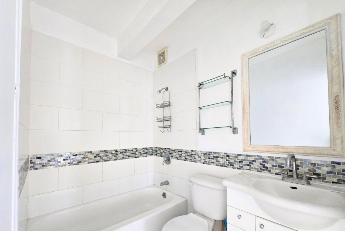 Eighth image of 21-7 Surbiton Road in Kingston 10, St. Andrew, Jamaica - property is For Rent