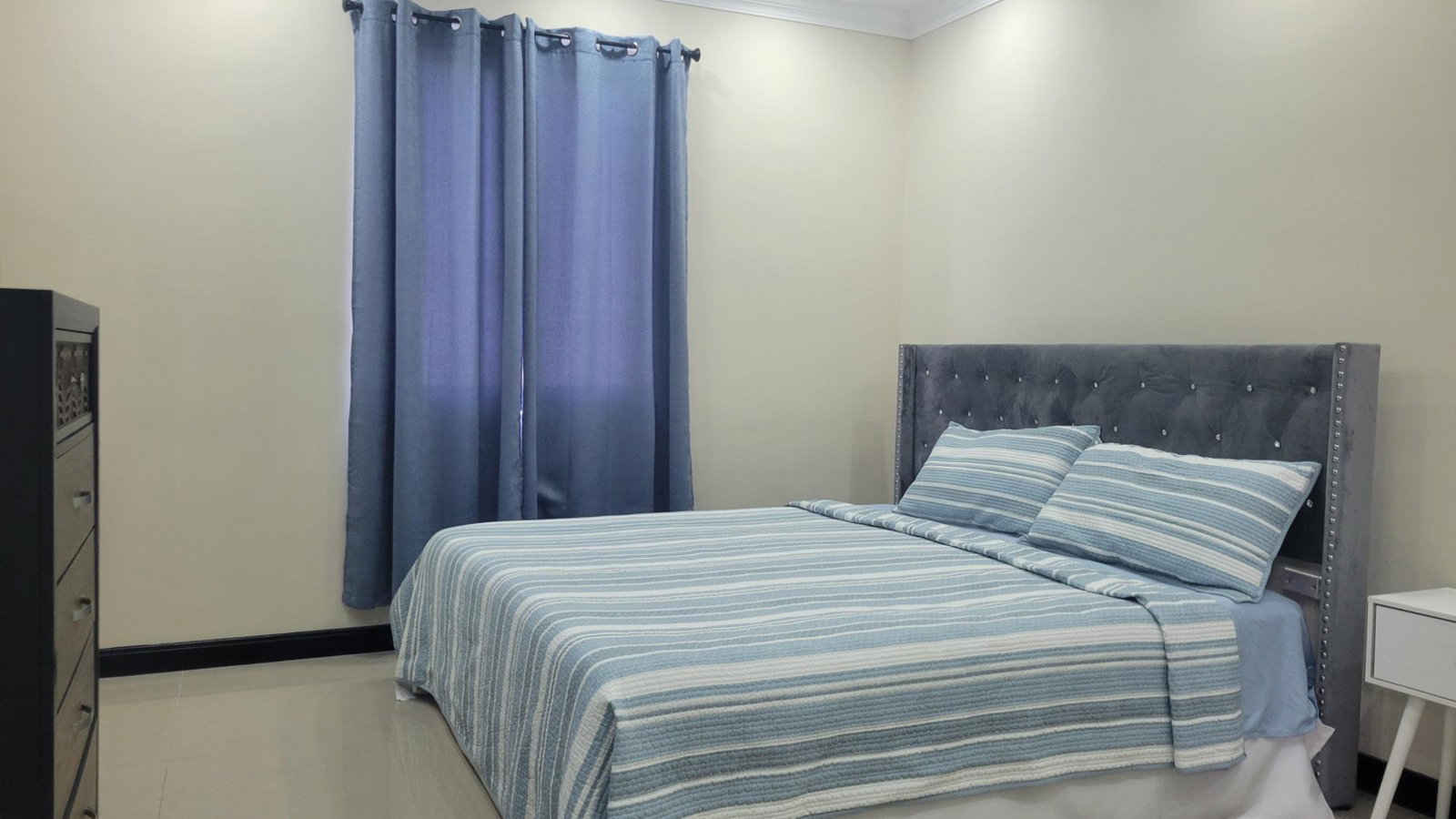 Seventeenth image of 4-22 Darlington Avenue in Kingston 19, St. Andrew, Jamaica - property is For Sale