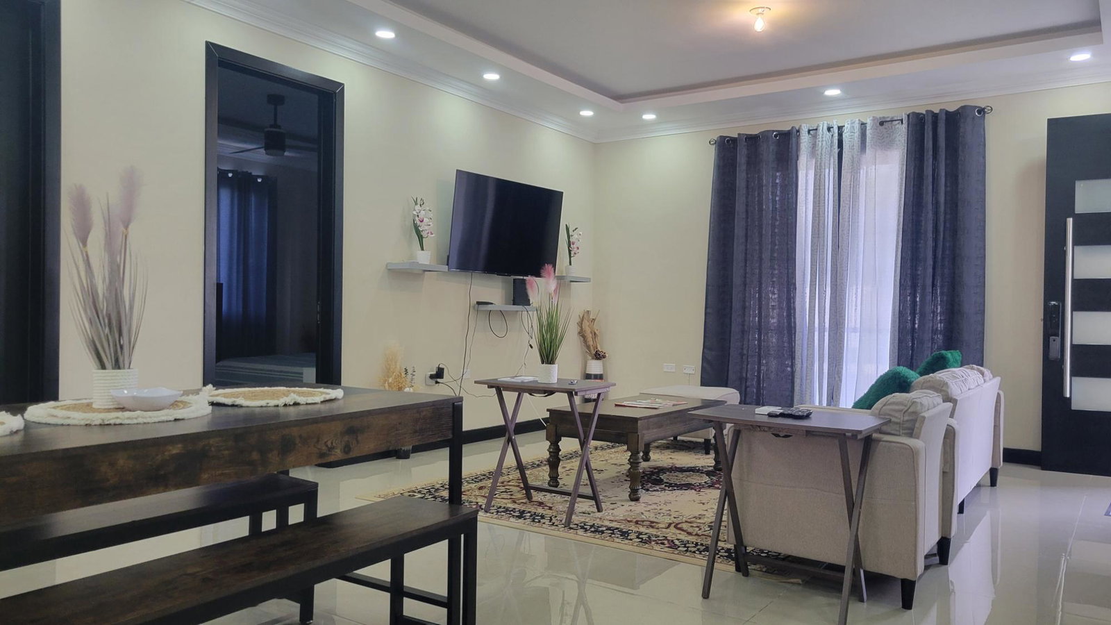Seventh image of 4-22 Darlington Avenue in Kingston 19, St. Andrew, Jamaica - property is For Sale