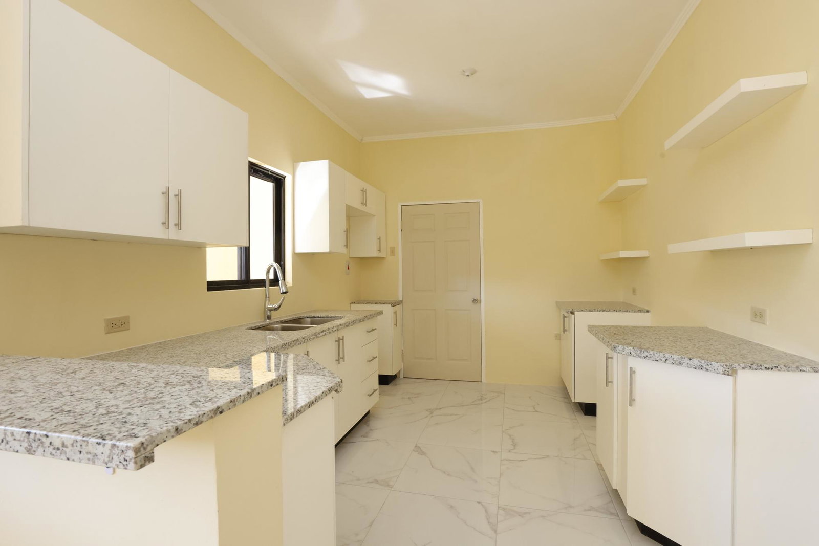 Third image of 15-171 Red Hills Road, Kingston in Kingston 19, St. Andrew, Jamaica - property is For Sale