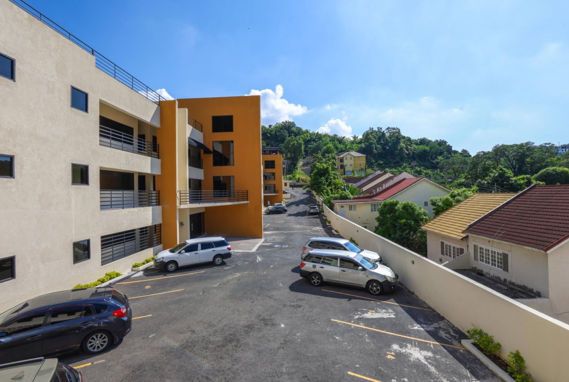 Tenth image of 15-171 Red Hills Road, Kingston in Kingston 19, St. Andrew, Jamaica - property is For Sale
