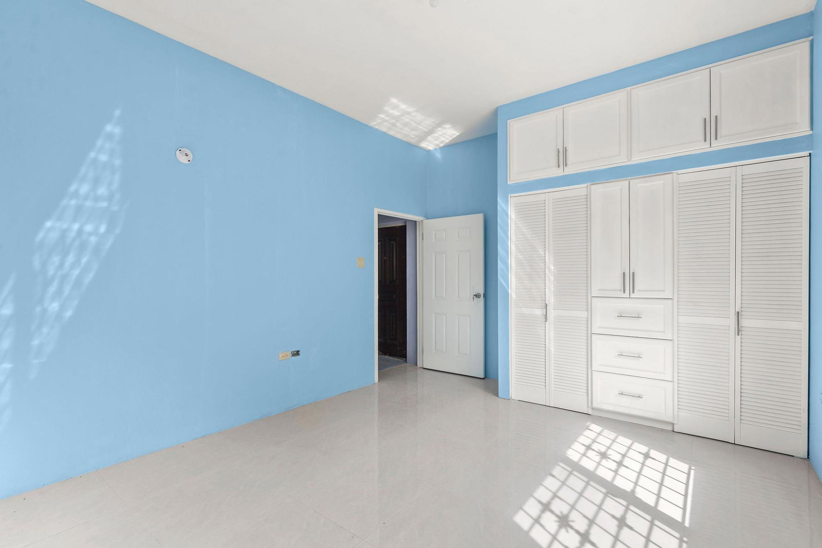 Twelfth image of 160 Portview Avenue in Old Harbour, St. Catherine, Jamaica - property is For Rent