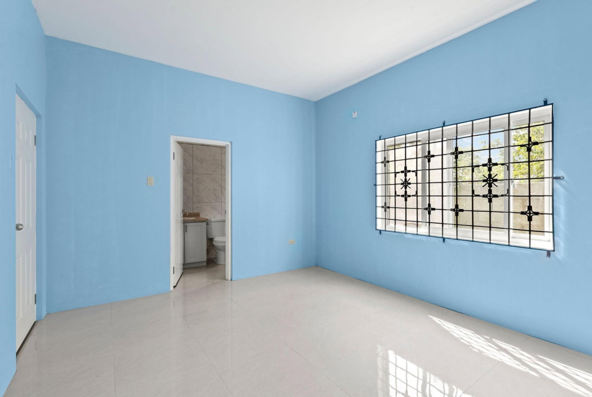 Ninth image of 160 Portview Avenue in Old Harbour, St. Catherine, Jamaica - property is For Rent