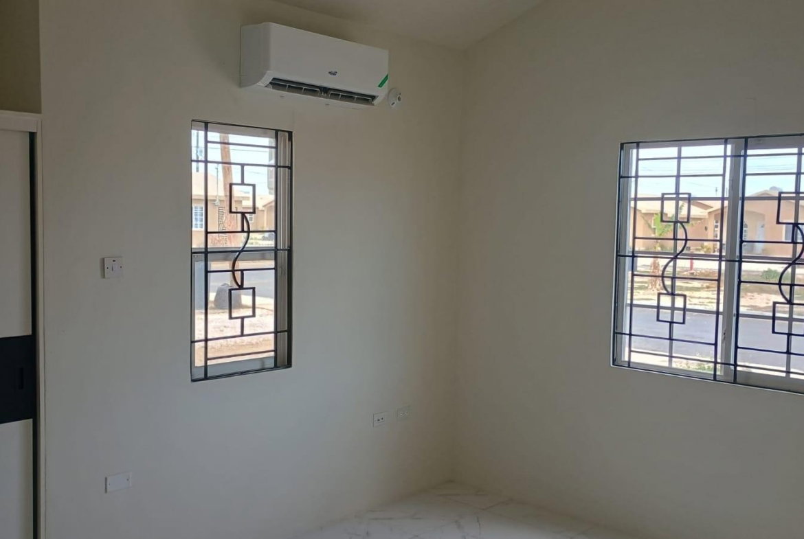 Eighth image of 741- Phoenix Park Phase ii in Greater Portmore, St. Catherine, Jamaica - property is For Rent