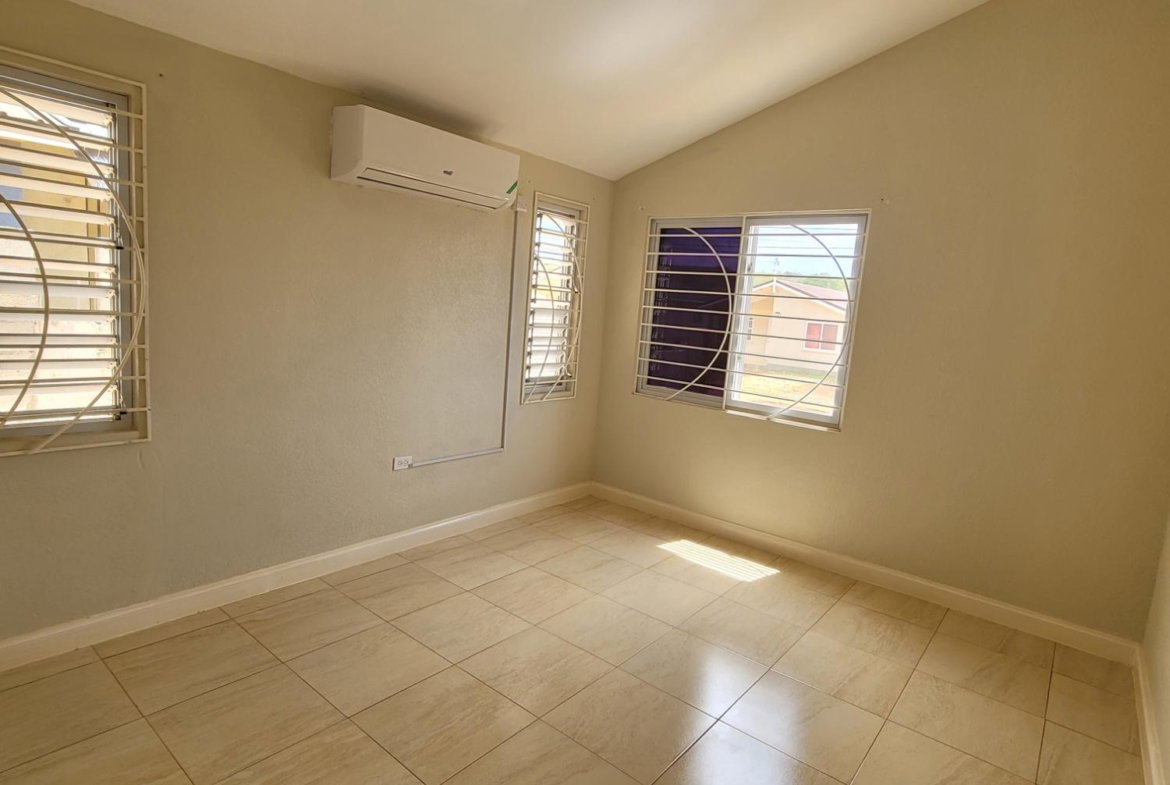 Twenty-First image of 1065 Silversun Estate in Spanish Town, St. Catherine, Jamaica - property is For Rent