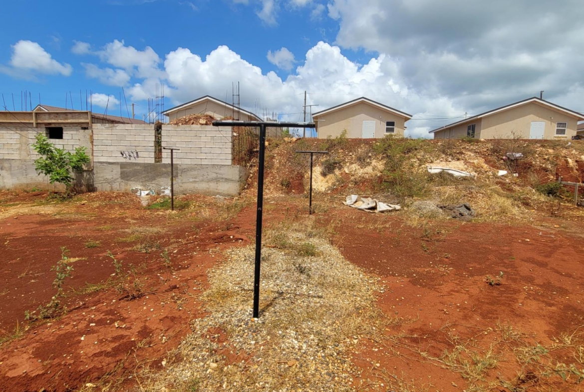 Fifth image of 1065 Silversun Estate in Spanish Town, St. Catherine, Jamaica - property is For Rent