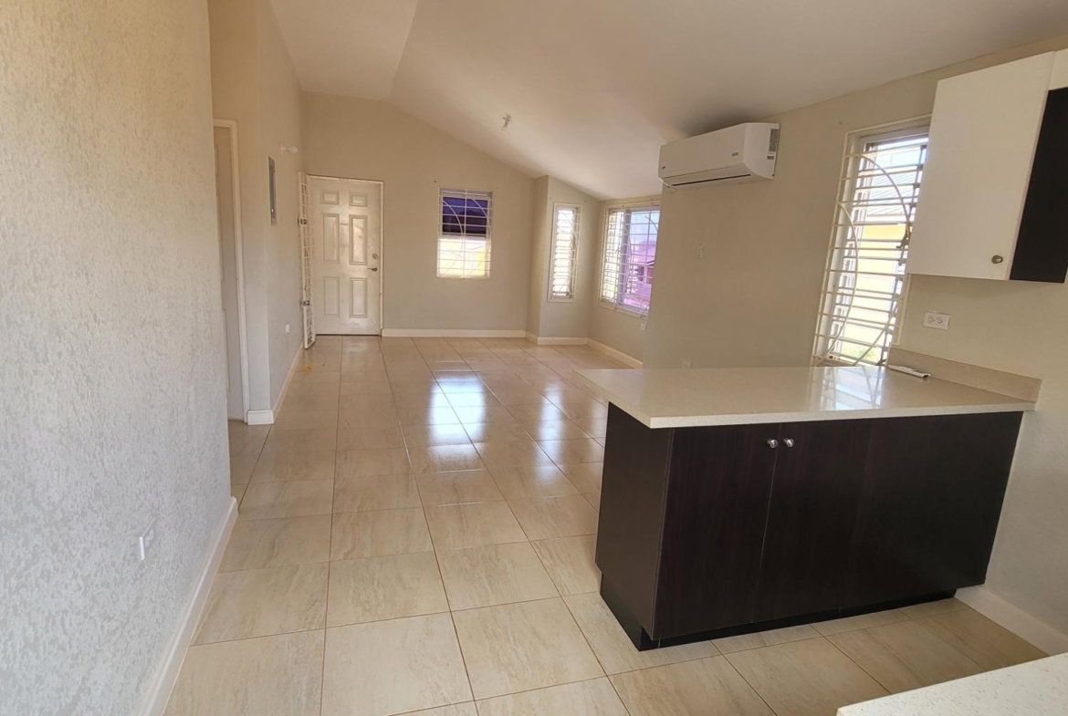 Sixth image of 1065 Silversun Estate in Spanish Town, St. Catherine, Jamaica - property is For Rent