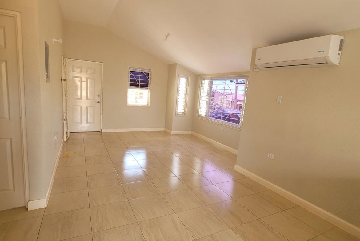 Eighth image of 1065 Silversun Estate in Spanish Town, St. Catherine, Jamaica - property is For Rent
