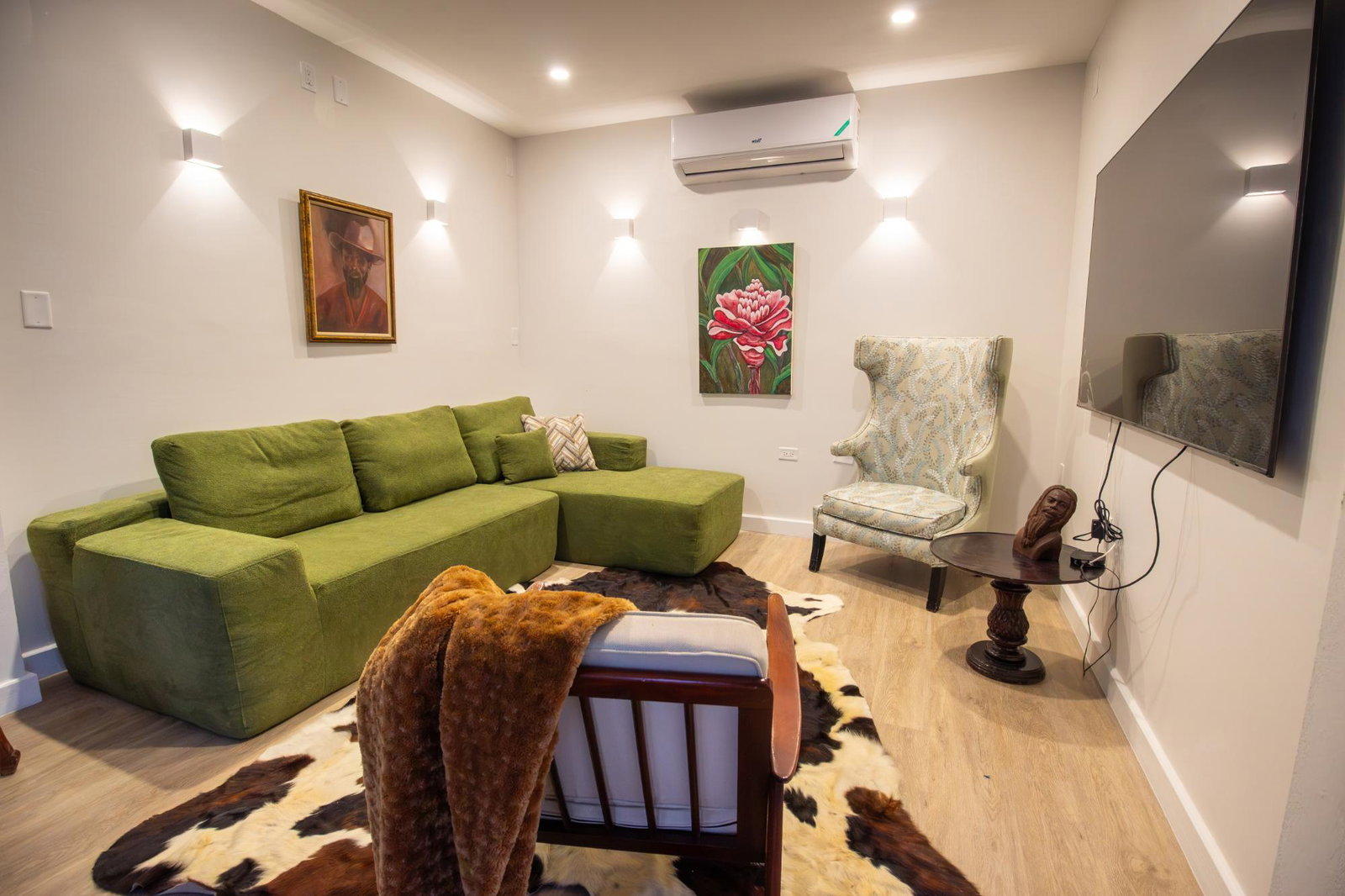 Twelfth image of 4-10 Clieveden Avenue in Kingston 6, St. Andrew, Jamaica - property is For Rent
