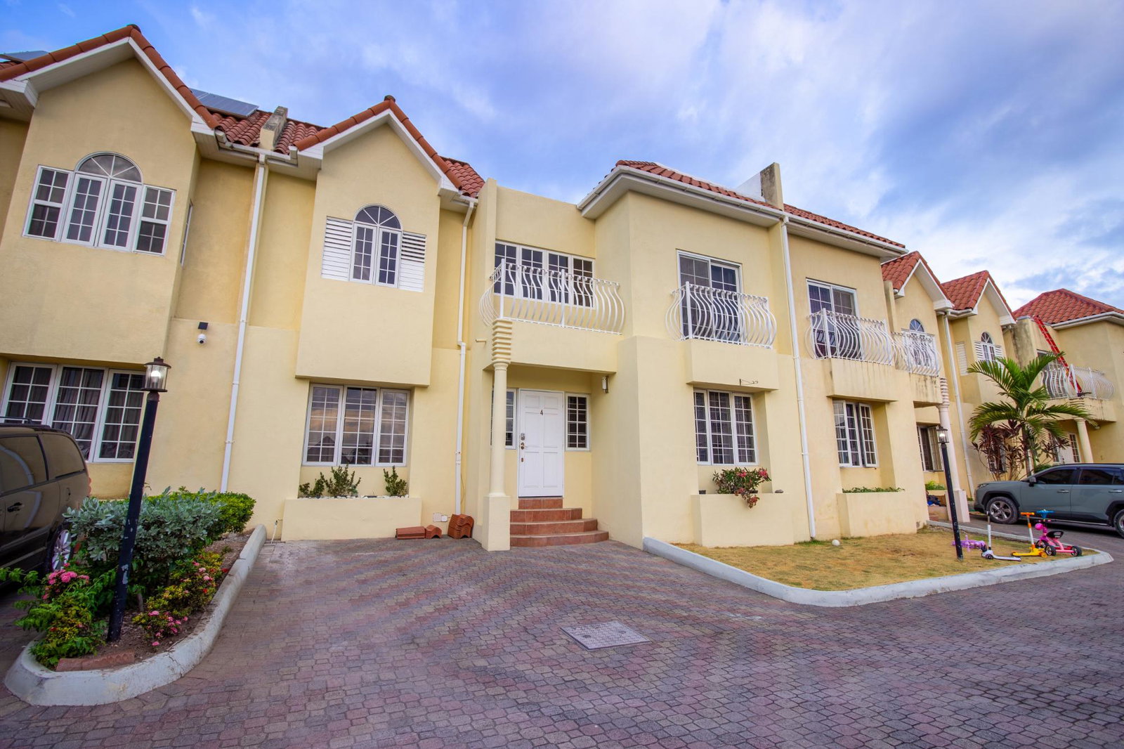 Twenty-Fourth image of 4-10 Clieveden Avenue in Kingston 6, St. Andrew, Jamaica - property is For Rent