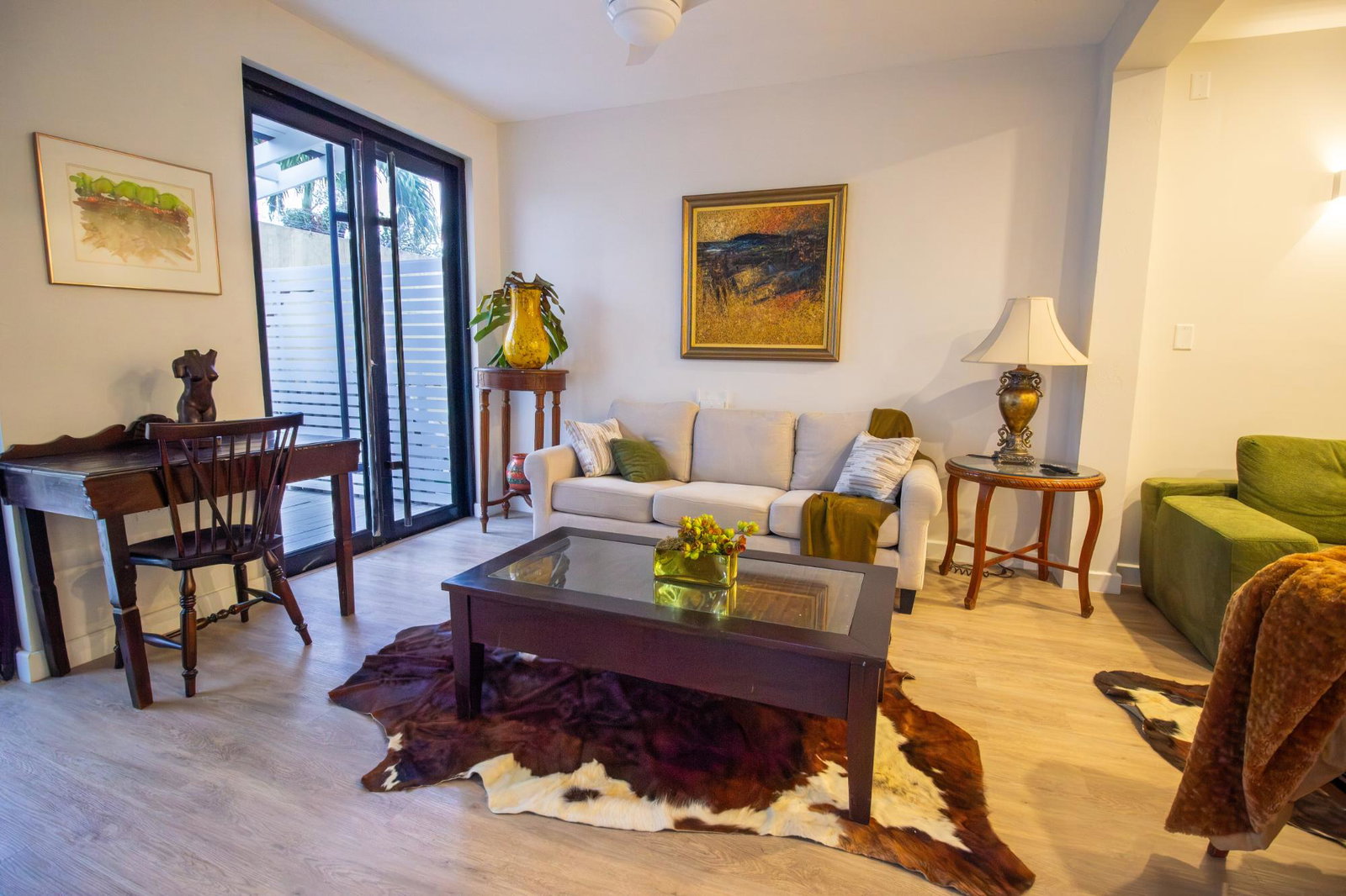 Ninth image of 4-10 Clieveden Avenue in Kingston 6, St. Andrew, Jamaica - property is For Rent