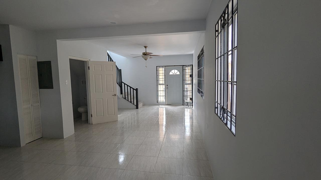 Modern-2-Bedroom-Townhouse-for-Rent-in-Sandown-Palms-Portmore-St.-Catherine Second image of 122- Areca Palm Bend in Sandown Park, St. Catherine, Jamaica - property is For Rent