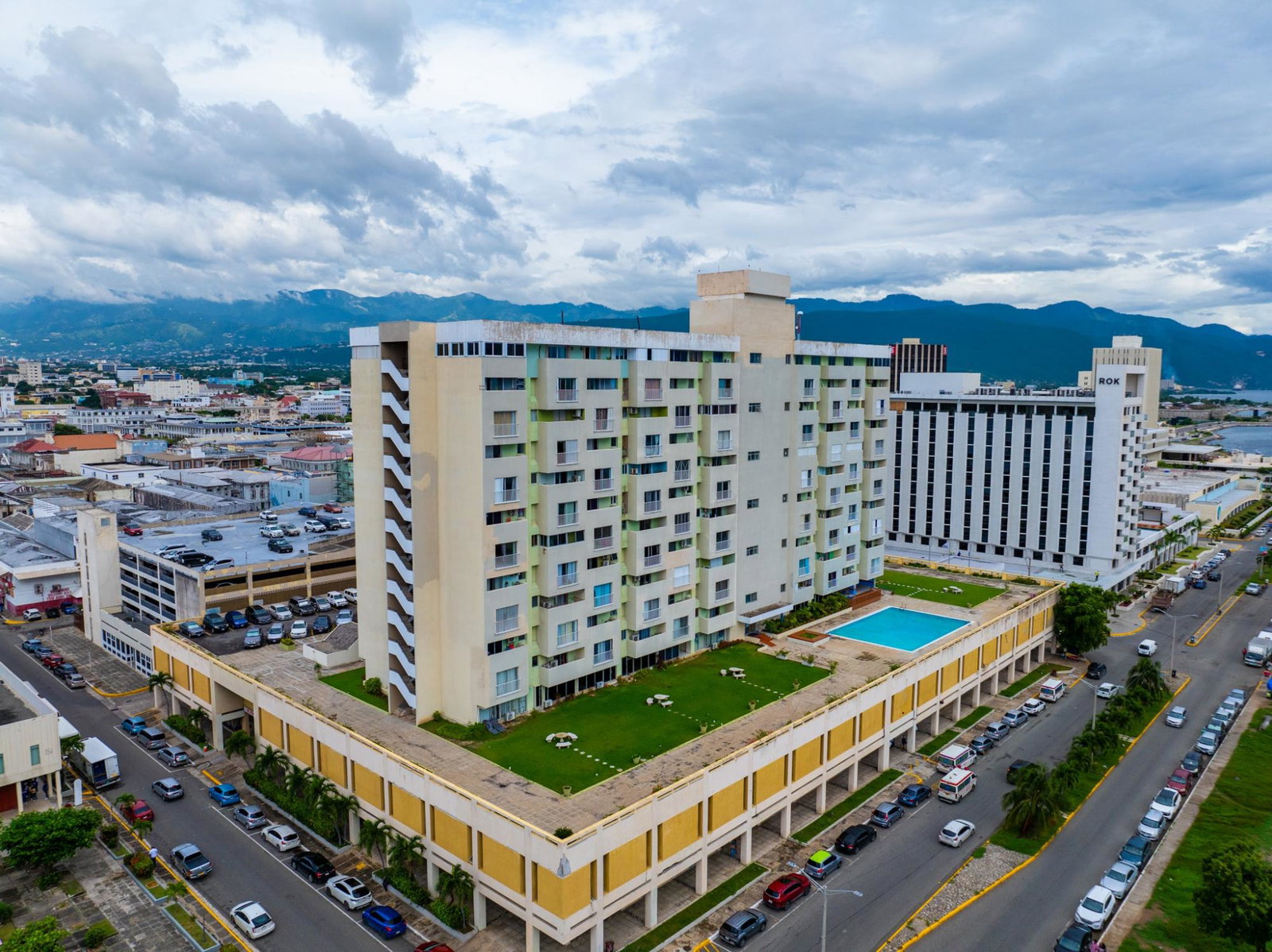 Second image of 8h-8 Ocean Boulevard in KINGSTON, Kingston, Jamaica - property is For Rent