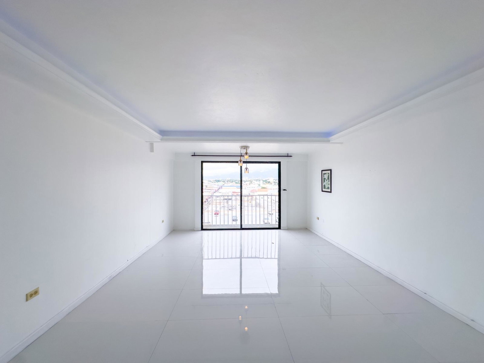 Eleventh image of 8h-8 Ocean Boulevard in KINGSTON, Kingston, Jamaica - property is For Rent