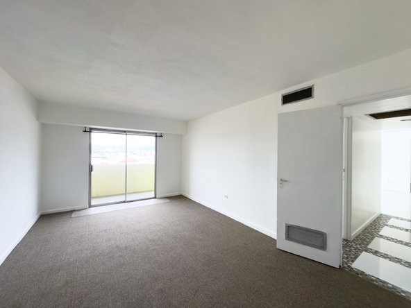 Eighteenth image of 8h-8 Ocean Boulevard in KINGSTON, Kingston, Jamaica - property is For Rent