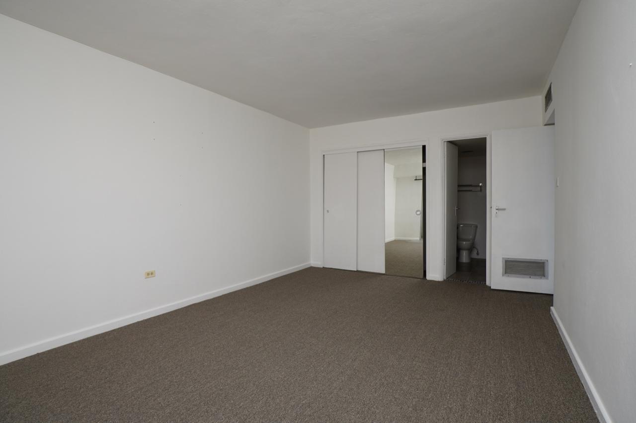 Twentieth image of 8h-8 Ocean Boulevard in KINGSTON, Kingston, Jamaica - property is For Rent