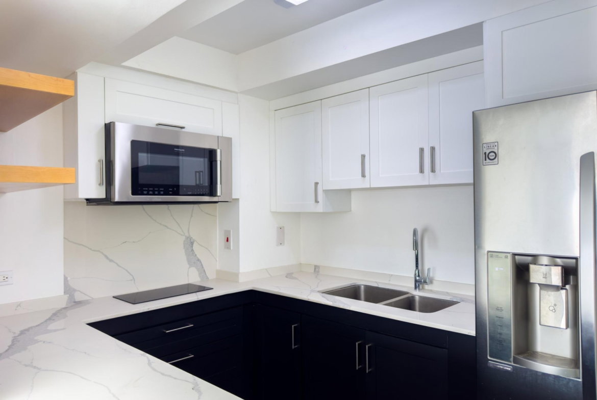 Third image of 8h-8 Ocean Boulevard in KINGSTON, Kingston, Jamaica - property is For Rent
