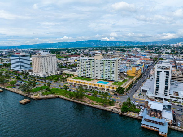 Twenty-Fifth image of 8h-8 Ocean Boulevard in KINGSTON, Kingston, Jamaica - property is For Rent