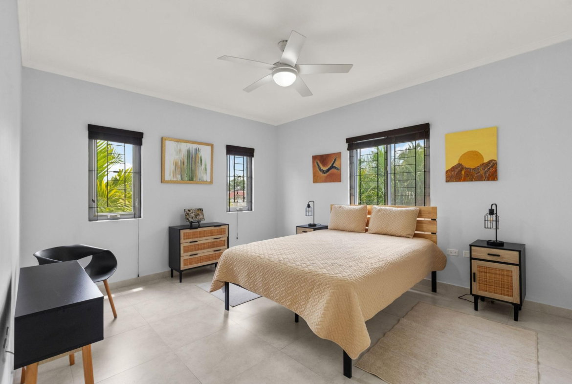 Eleventh image of 1-2 Cherry Hill Drive in Kingston 8, St. Andrew, Jamaica - property is For Rent