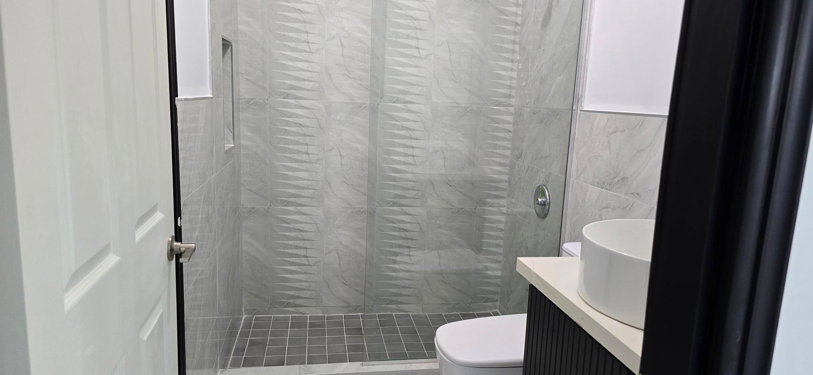Eleventh image of Apt 14-12 st Micheals Terrace in Kingston 6, St. Andrew, Jamaica - property is For Rent