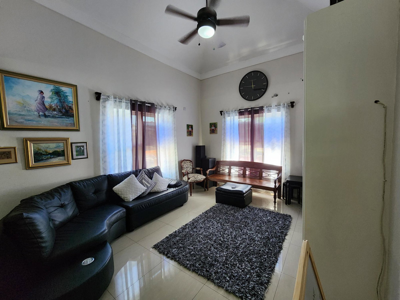 Modern-3-Bedroom-Apartment-for-Sale-in-St.-Andrew-Jamaica-9-2-Fairdene-Avenue Sixth image of 9-2 Fairdene Avenue in Kingston 19, St. Andrew, Jamaica - property is For Sale