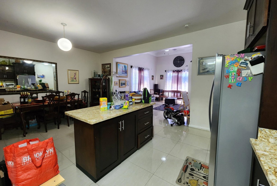 Ninth image of 9-2 Fairdene Avenue in Kingston 19, St. Andrew, Jamaica - property is For Sale
