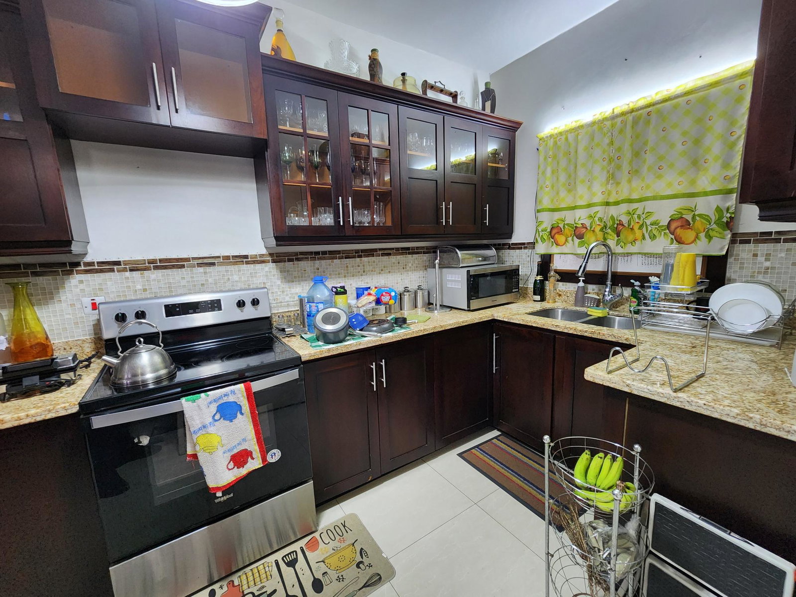 Modern-3-Bedroom-Apartment-for-Sale-in-St.-Andrew-Jamaica-9-2-Fairdene-Avenue Tenth image of 9-2 Fairdene Avenue in Kingston 19, St. Andrew, Jamaica - property is For Sale