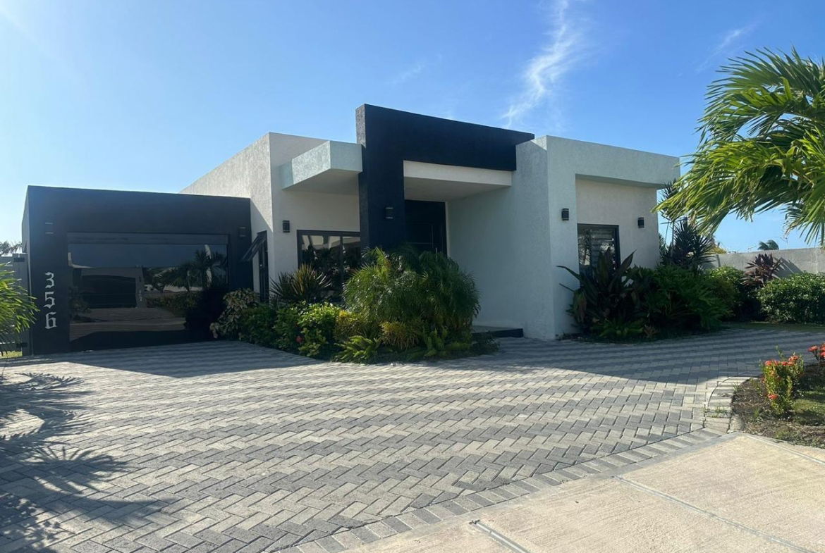 First image of 463 Ruby- Paradisiac Beach Club in Richmond, St. Ann, Jamaica - property is For Sale